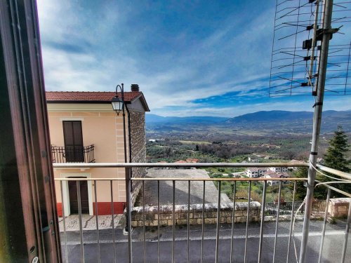 Eigenständiges Appartement in San Donato Val di Comino