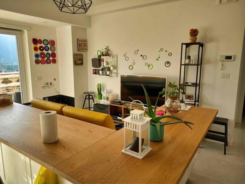 Apartamento en Atina