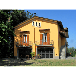 Villa a Serravalle Pistoiese