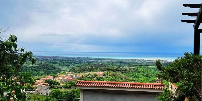 Apartment in Santa Domenica Talao