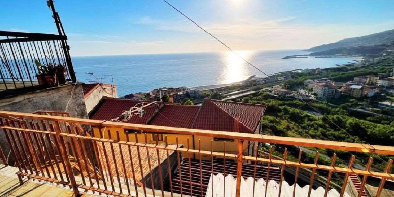 Detached house in Cetraro