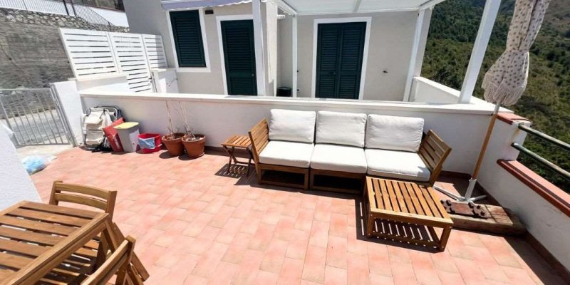 Lägenhet i San Nicola Arcella