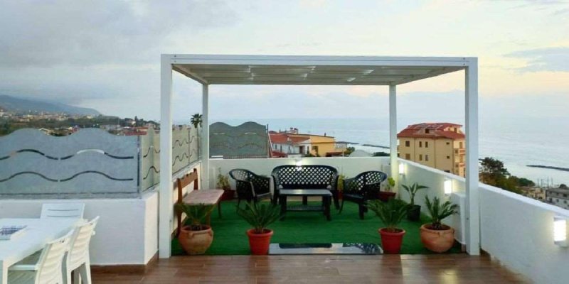 滨海贝尔韦代雷公寓