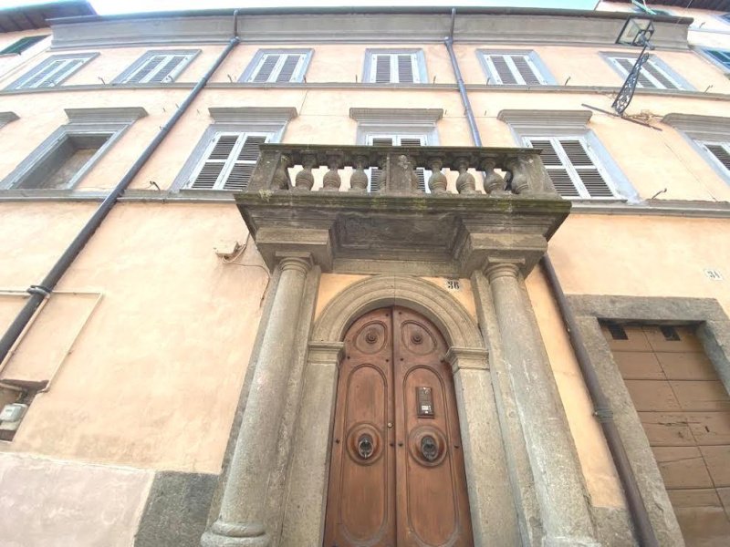 Историческое здание в Виньянелло