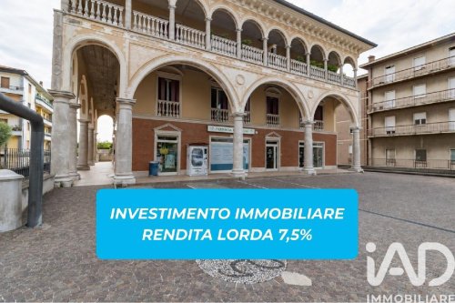 Local commercial à Rovato