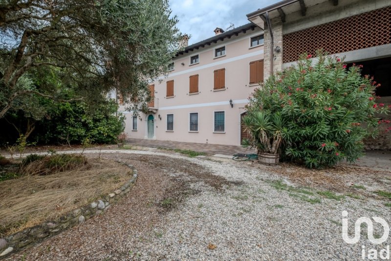 Casa di campagna a Castel Goffredo