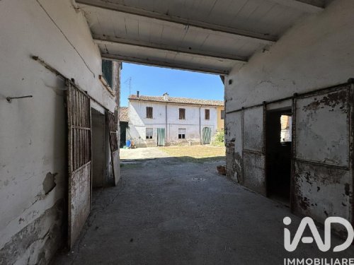 Casa independente em Acquanegra sul Chiese