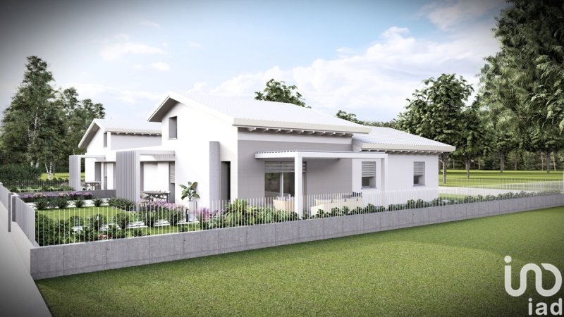 Casa geminada em Castel Goffredo