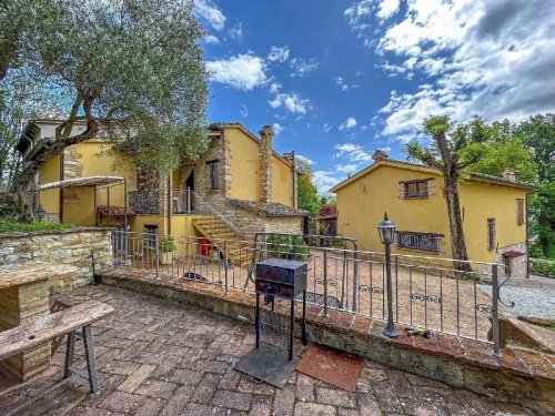 Отдельно стоящий дом в Кальи