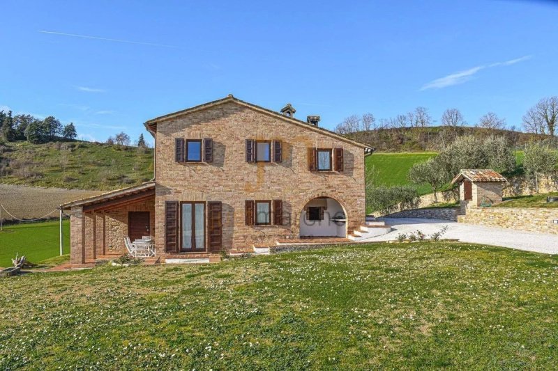 Farmhouse in Urbania