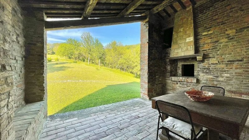 Отдельно стоящий дом в Урбино