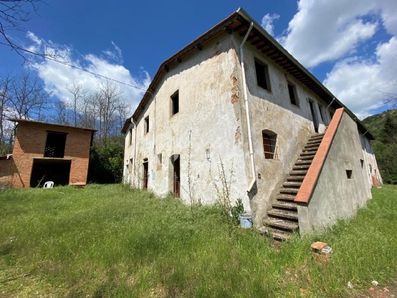 Farmhouse in San Giovanni Valdarno