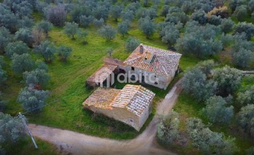 Klein huisje op het platteland in Montevarchi