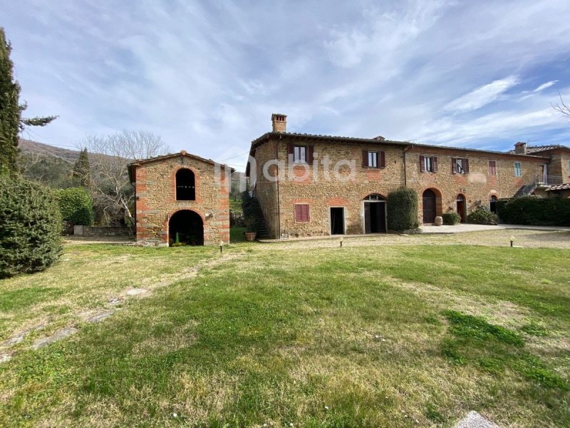 Farmhouse in Loro Ciuffenna