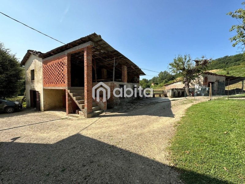 Отдельно стоящий дом в Castelfranco Piandiscò
