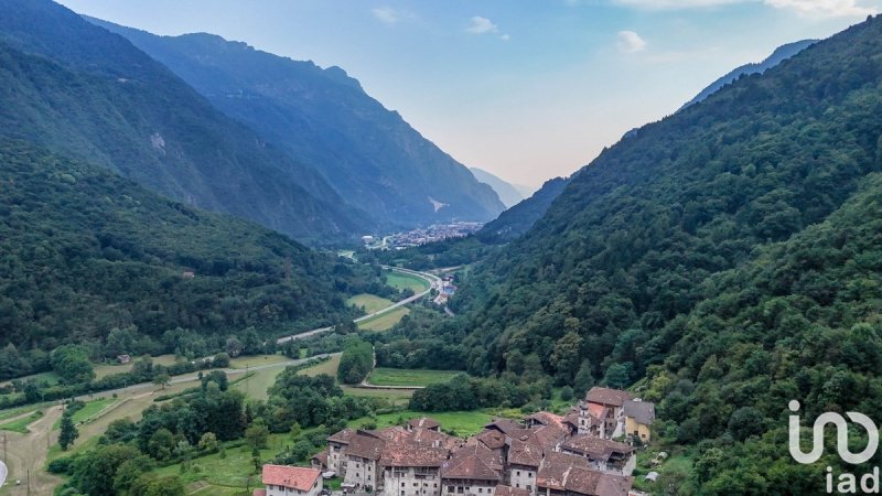 Palazzo a Borgo Chiese