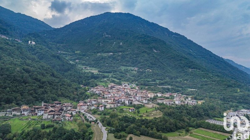 Palazzo a Borgo Chiese