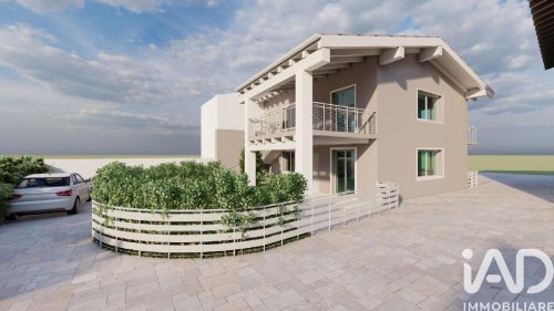 加尔达湖畔洛纳托公寓