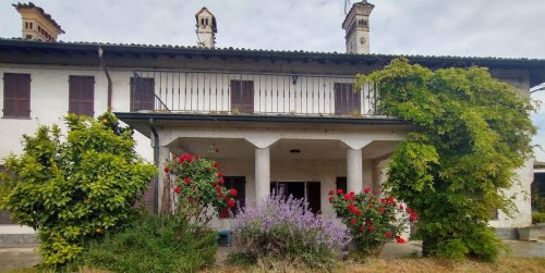 Huis op het platteland in Pavia