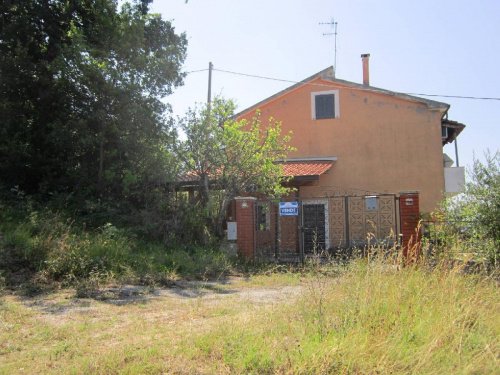 Klein huisje op het platteland in Schiavi di Abruzzo