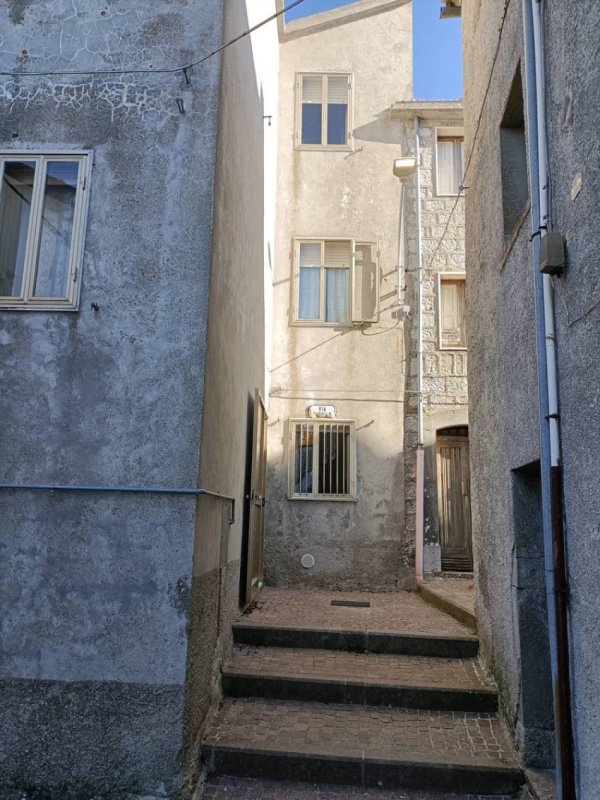 Vrijstaande woning in Schiavi di Abruzzo