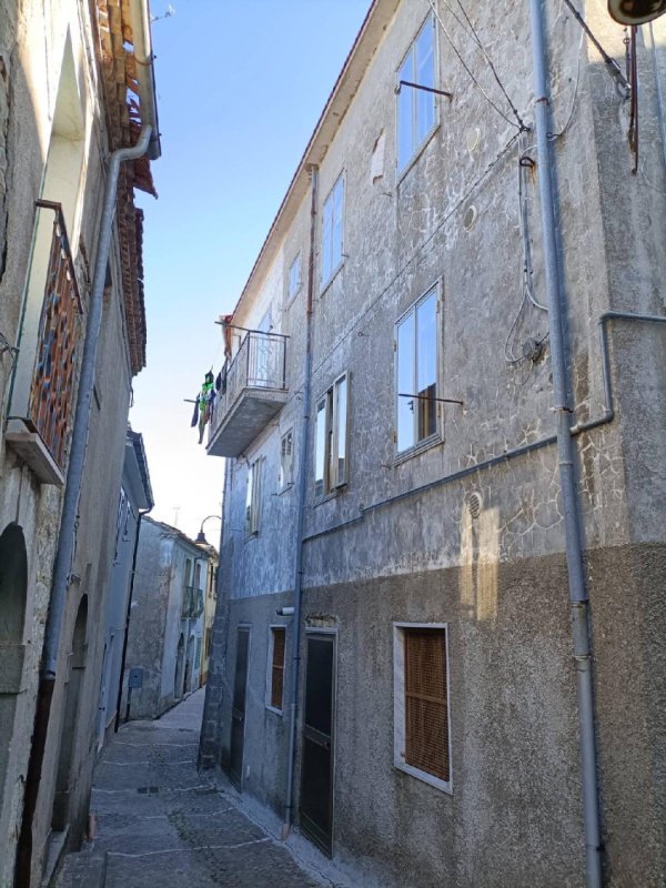 Vrijstaande woning in Schiavi di Abruzzo