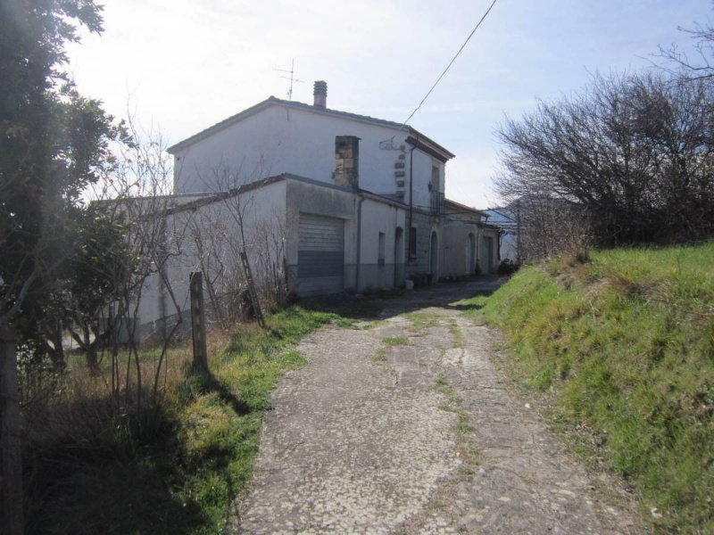 Casa de campo em Agnone