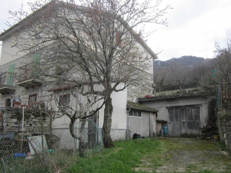 Casa independiente en Agnone