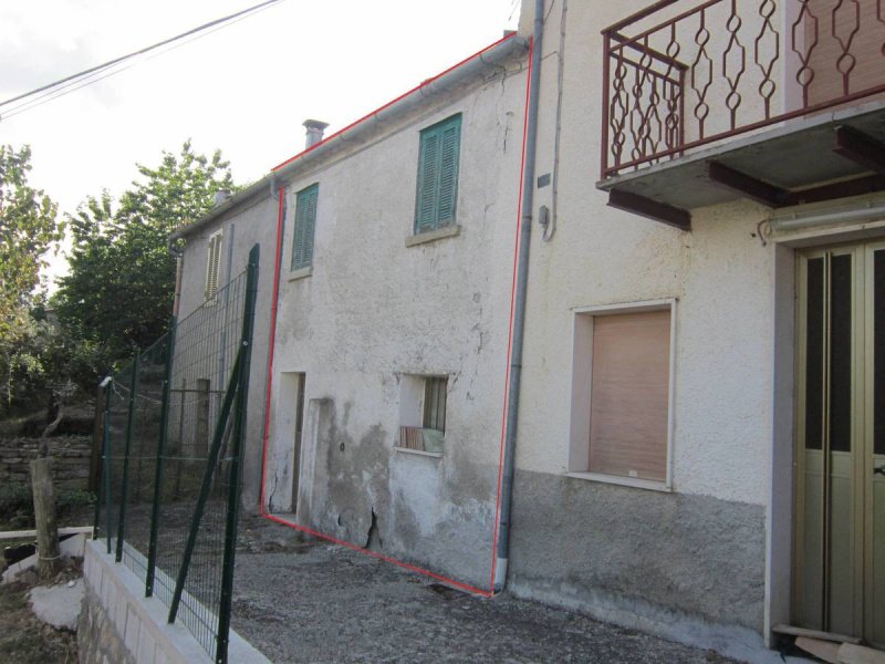 Huis op het platteland in Schiavi di Abruzzo