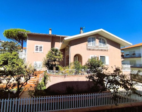 Villa en Agnone
