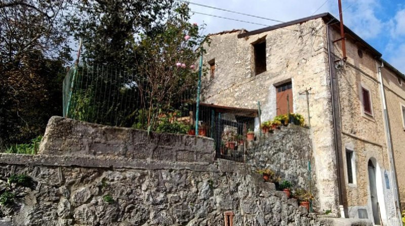Сельский дом в Альвито