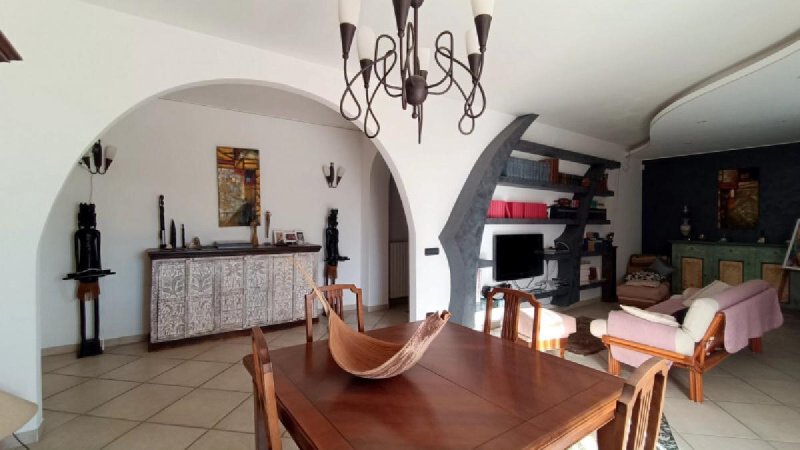 Apartamento en Broccostella