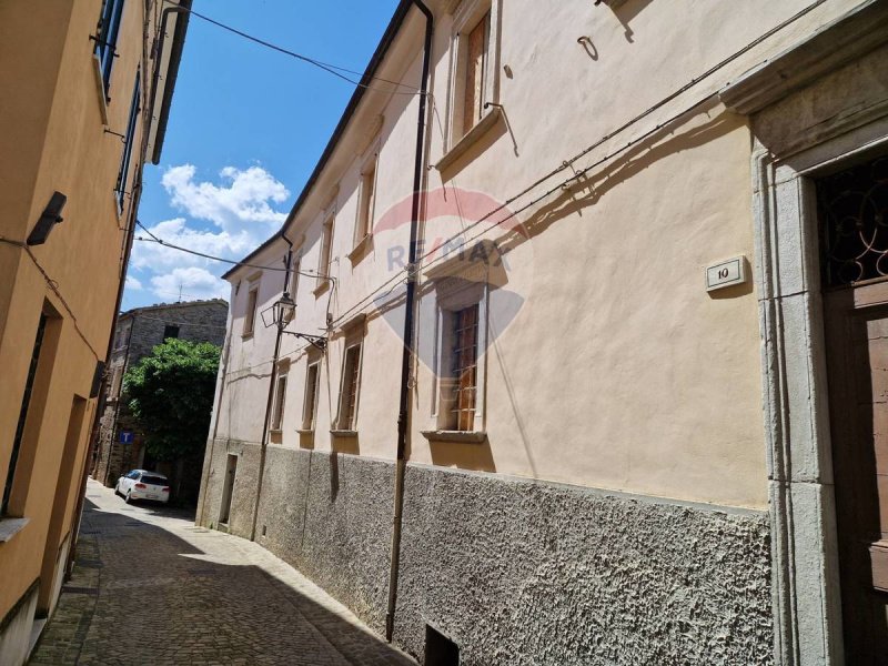 Maison individuelle à Serra San Quirico
