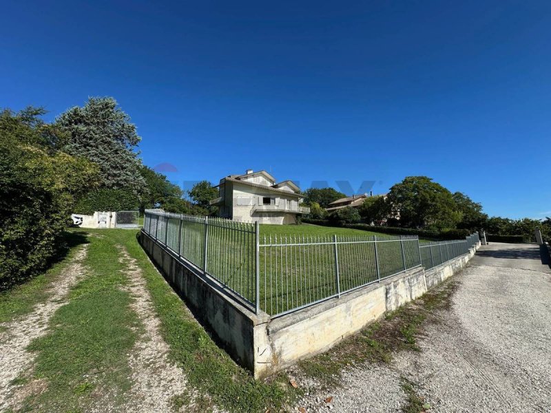 Villa i Sassoferrato