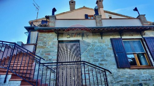 Casa independiente en Cingoli