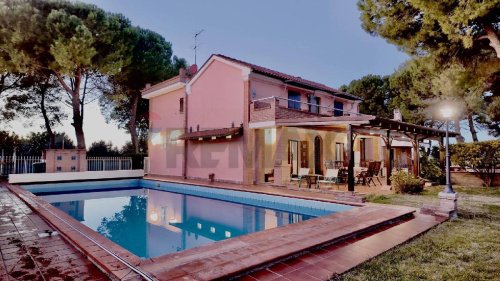 蒙特马尔恰诺别墅