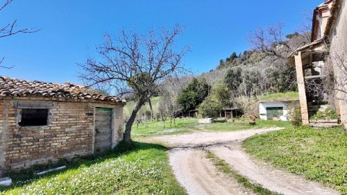 Maison de campagne à Ancône