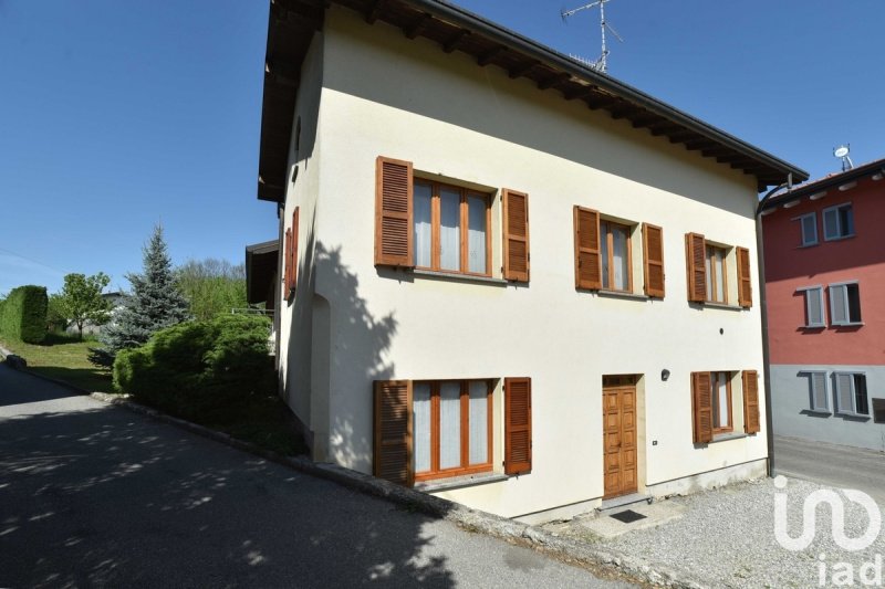 House in Faloppio