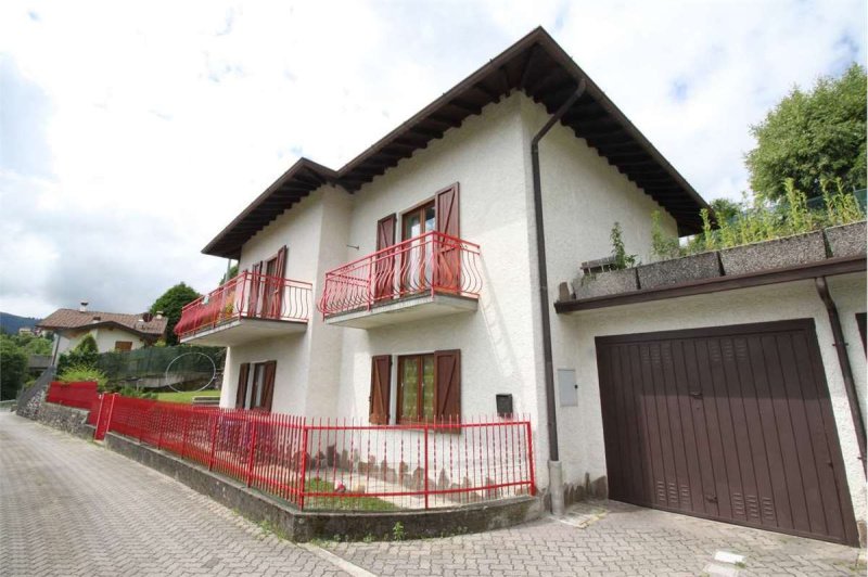 Detached house in Centro Valle Intelvi