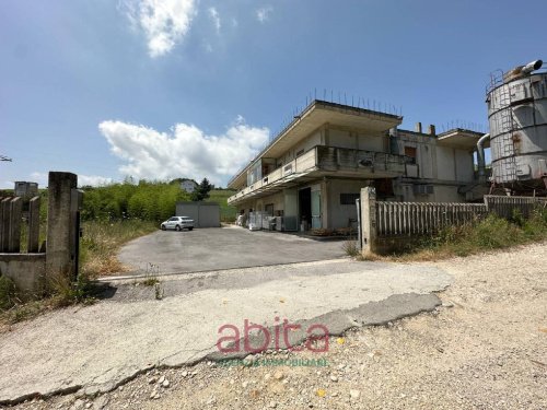 Commercial property in Ancarano