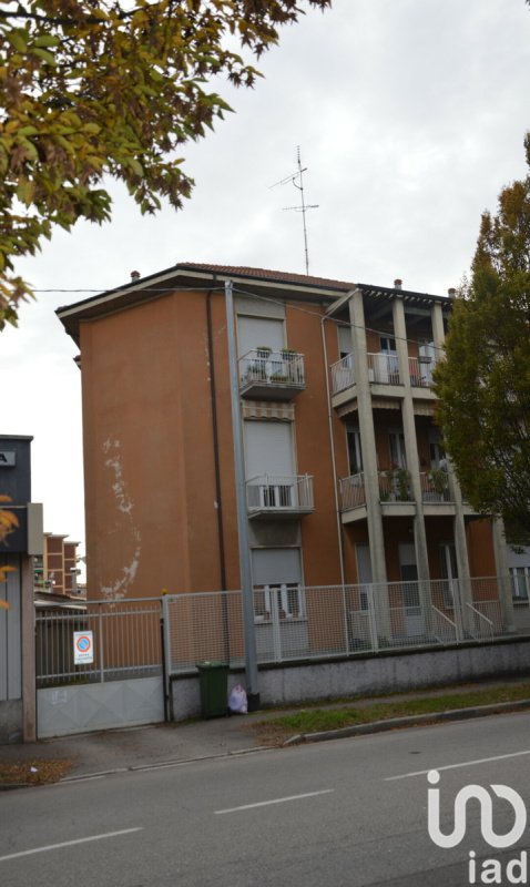 Ruimte/zolderkamer in Busto Arsizio