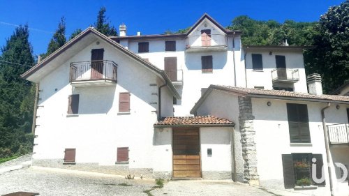 Einfamilienhaus in Torre de' Busi