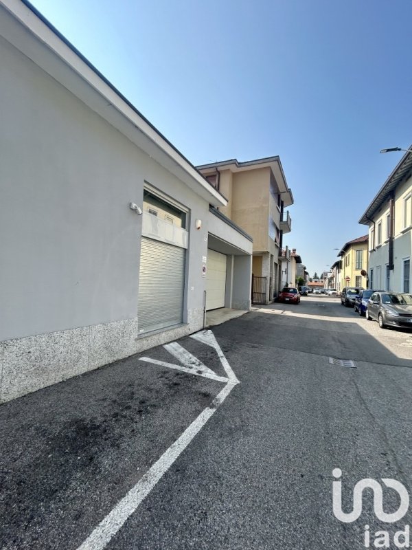 Commercial property in Seregno