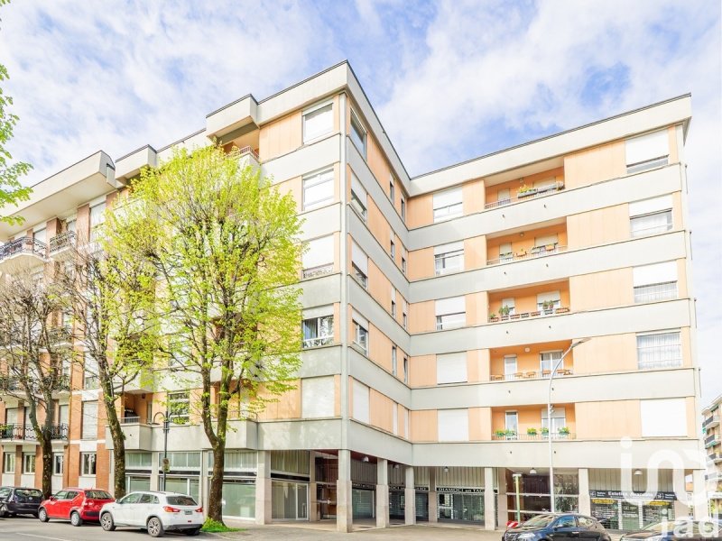 Appartement à Seregno