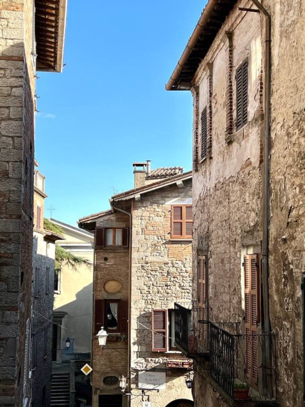 Appartement à Todi