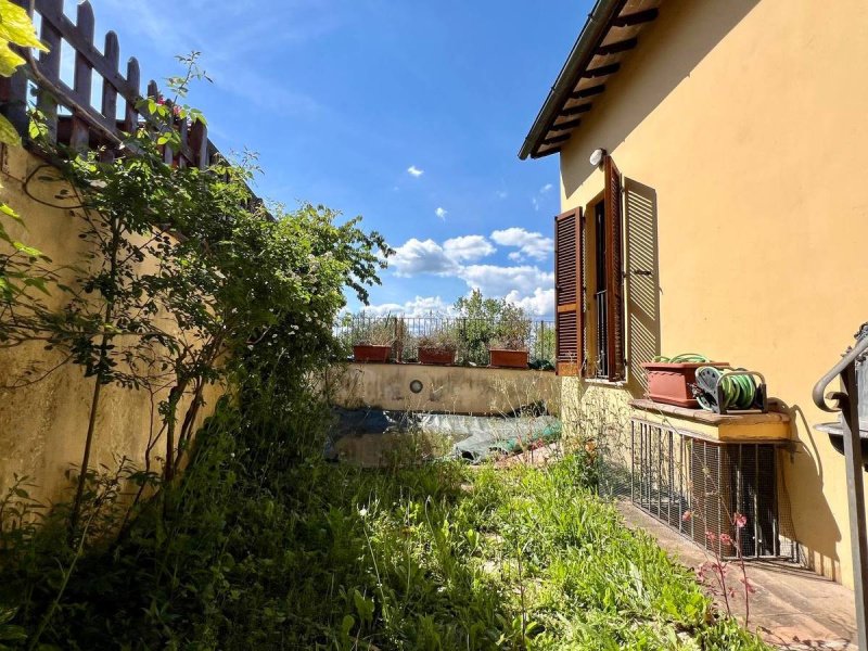 Apartamento em Todi