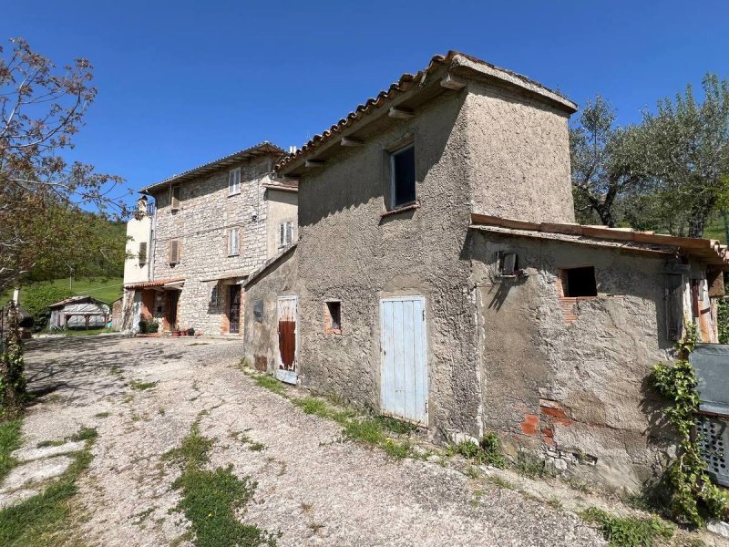 Wohnung in Todi