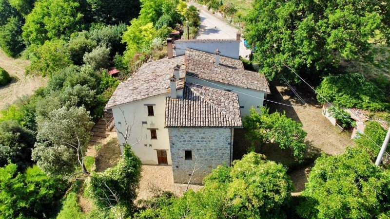 Casa em Massa Martana