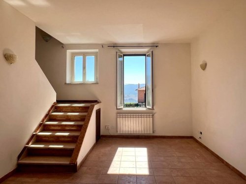 Apartamento em Todi