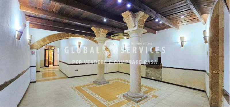 Коммерческая недвижимость в Альгеро